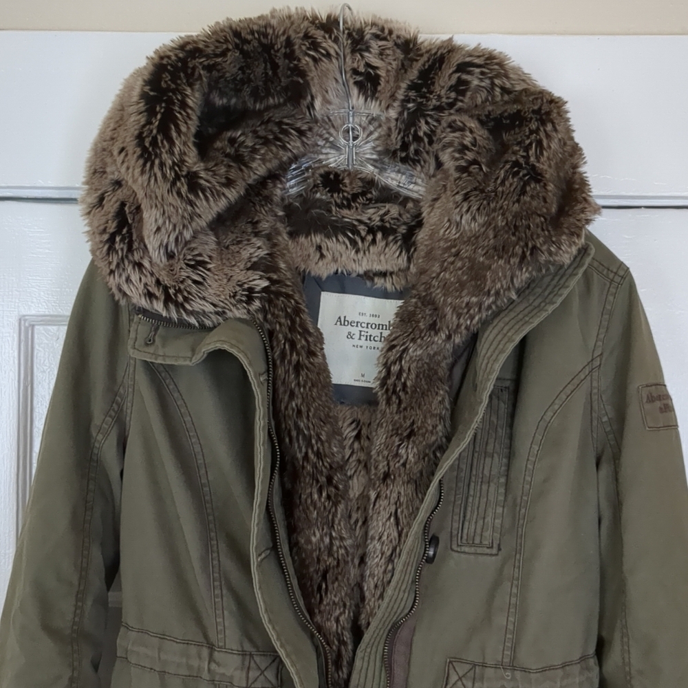 Abercrombie & Fitch Military Winter Coat Removable Faux Fur Liner Hooded Medium